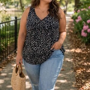 In Every Story Plus Size Sleeveless Blouse Black Dot Print Viscose Blend Top